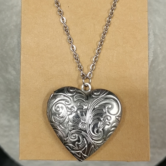 Heart Locket Stainless-Steel Pendant Photo Frame Charm Necklace Stainless Steel - Picture 5 of 14